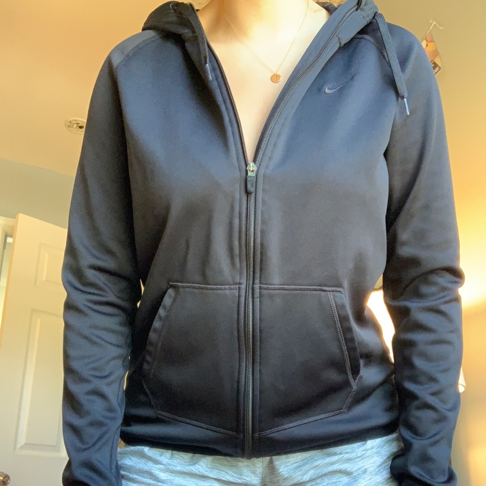 Nike dri-for jacket